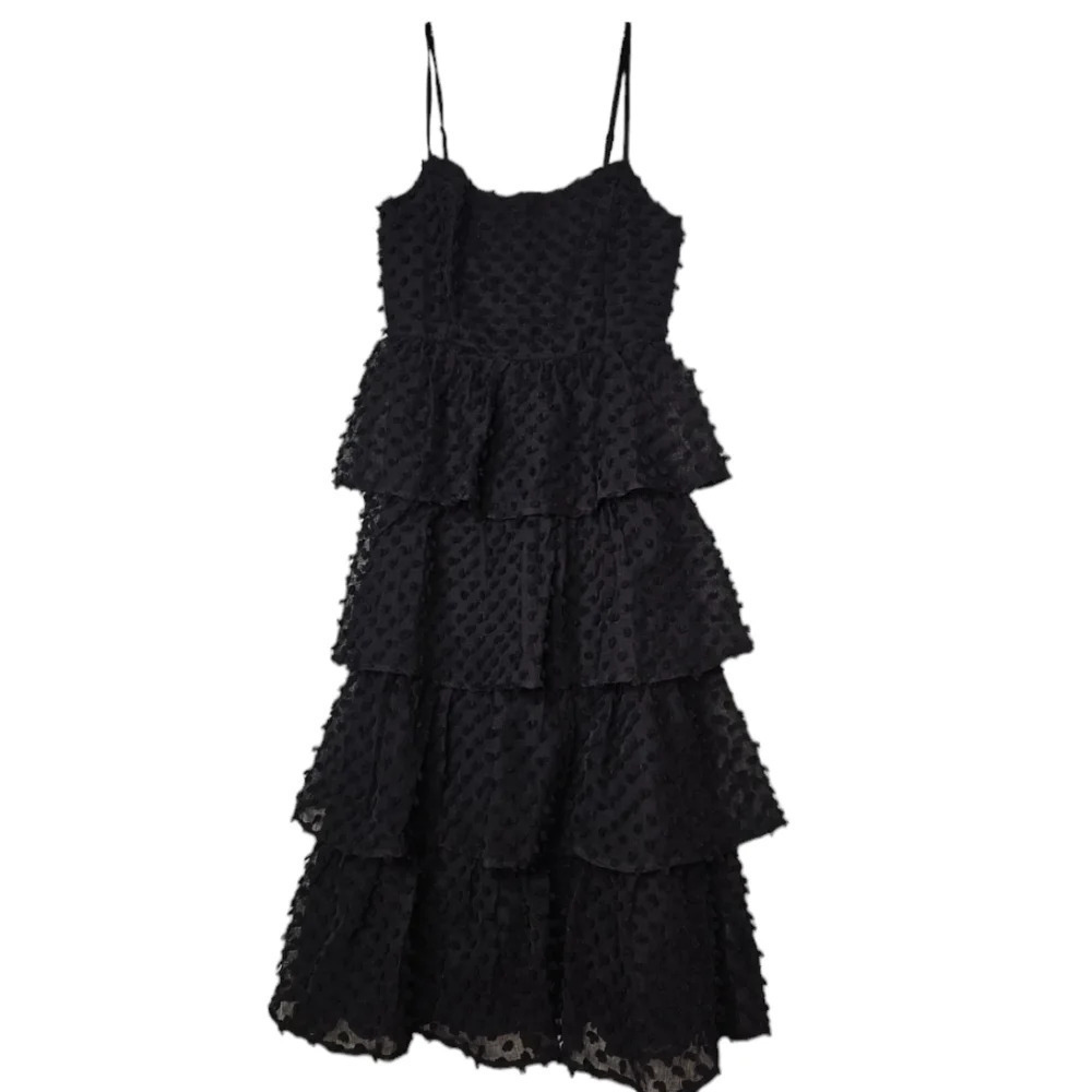 Lulu's Women's Flirting with You Black Tiered Pom Pom Midi Dress Size Small NWT - Picture 2 of 13